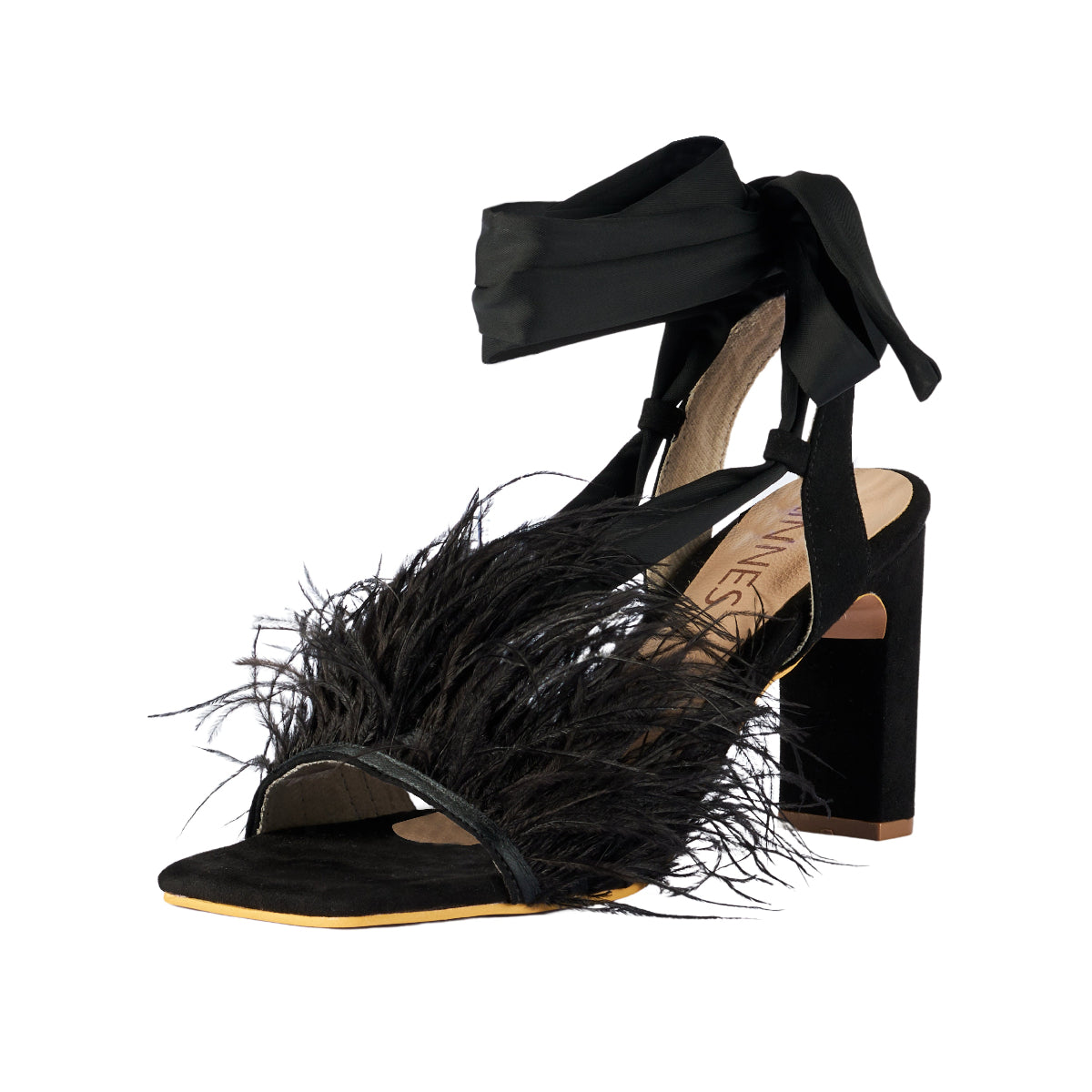 PLUMÁRIA BLACK
